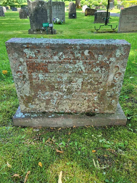 Grave number: Jä 06    54-55