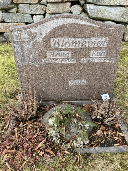 Grave number: Ö GK R    13, 14