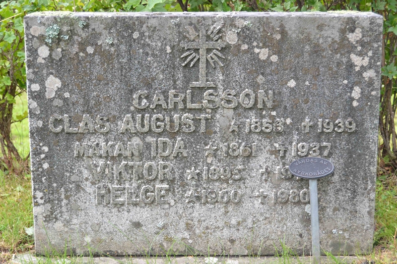 Grave number: 1 M   565