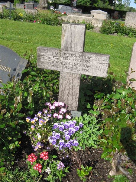 Grave number: BOL Ö   776A