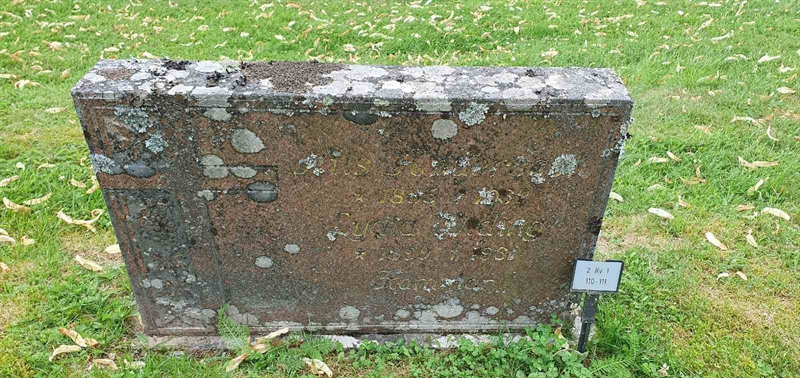 Grave number: 2 01   110-111