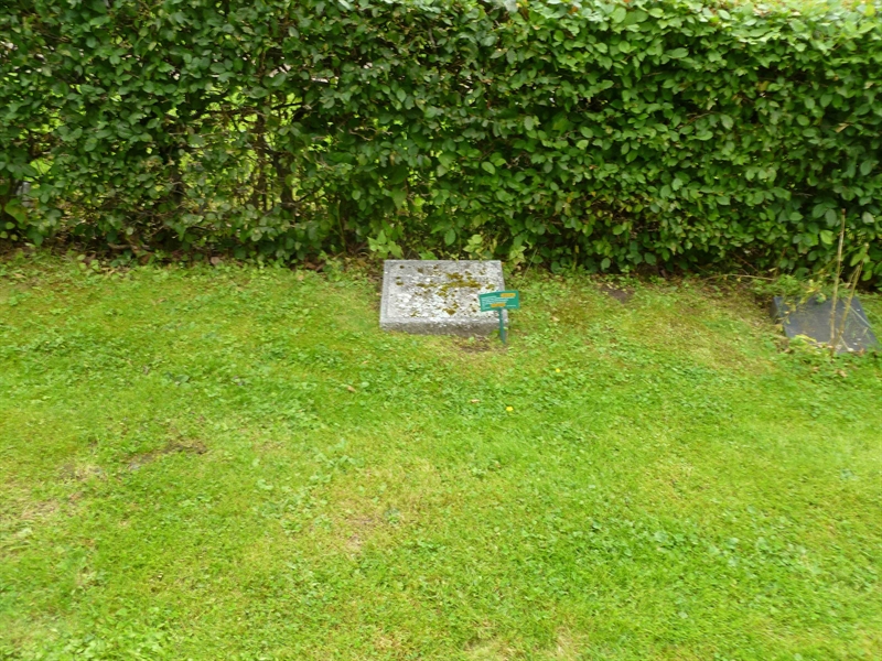 Grave number: ROG F  143