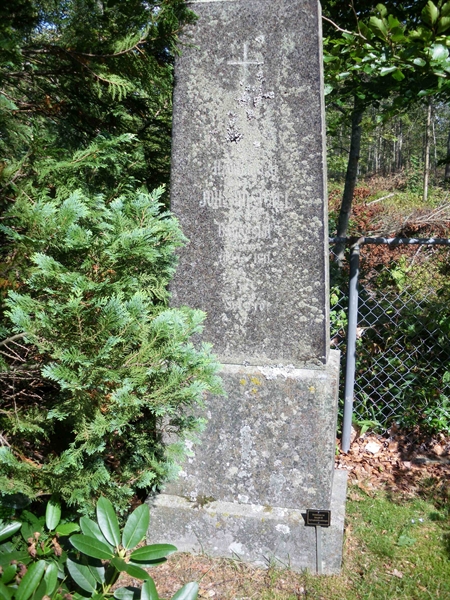 Grave number: SB 09     7B