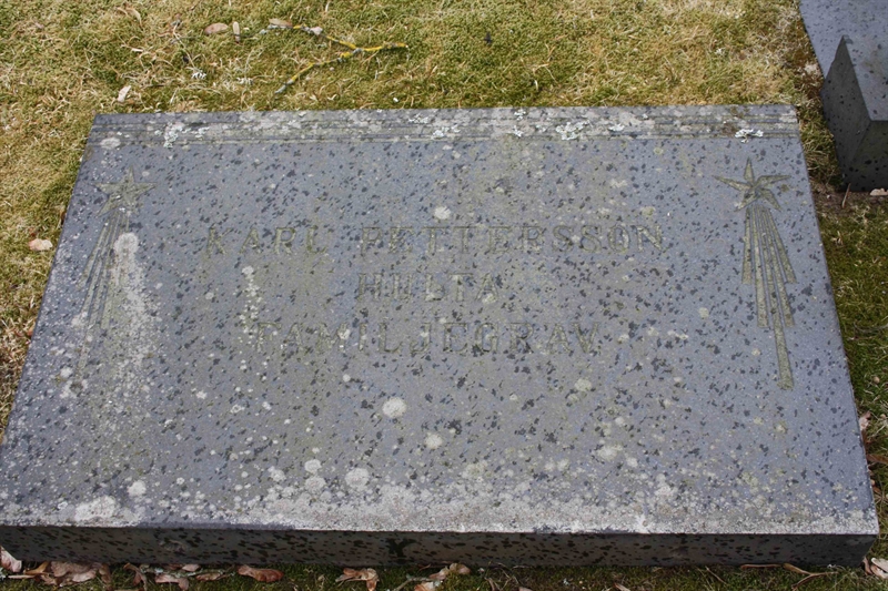 Grave number: Bk G  1002, 1003
