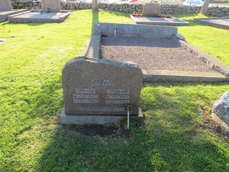 Grave number: 1 05  144