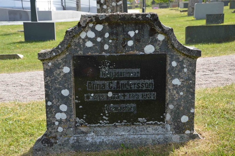 Grave number: 1 1    5