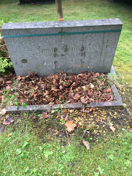 Grave number: 2 G   134