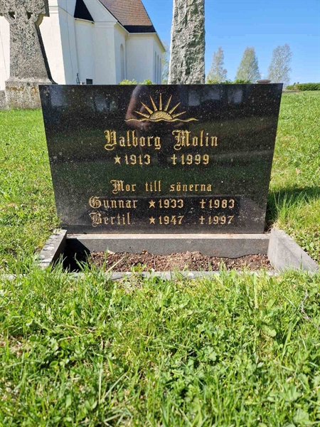 Grave number: 501 18 3511-3514