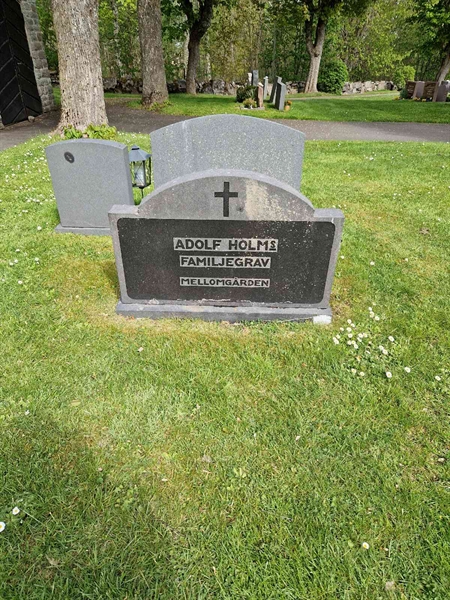 Grave number: 02 N    5