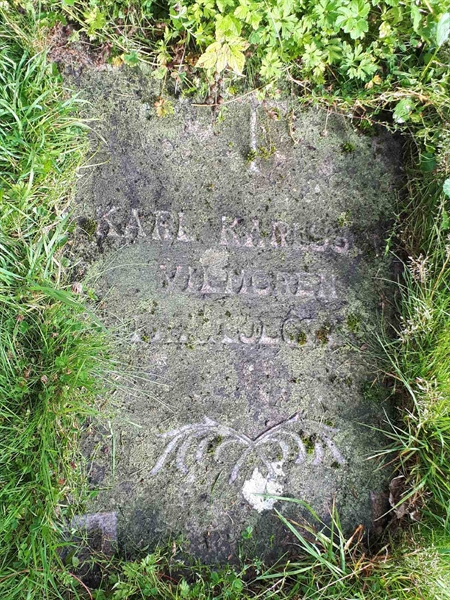 Hautatunnus: NK F G   106