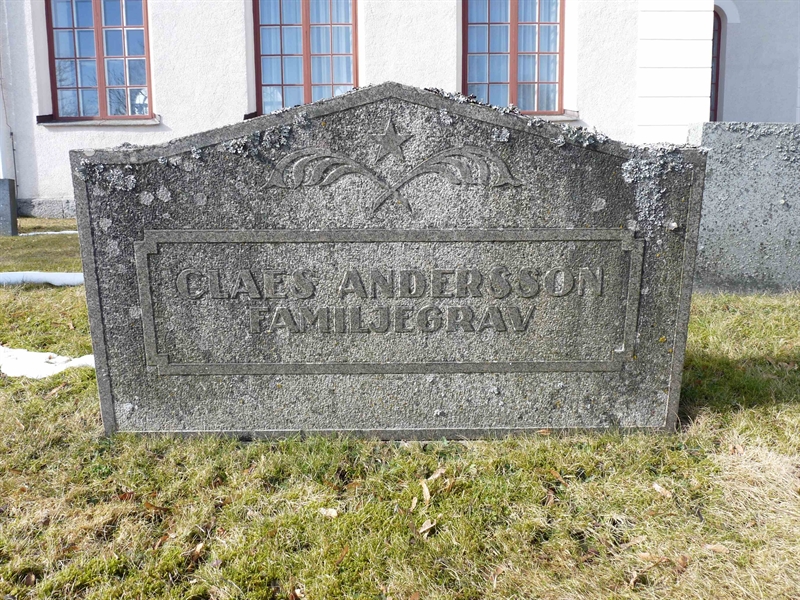 Grave number: SV 3   74