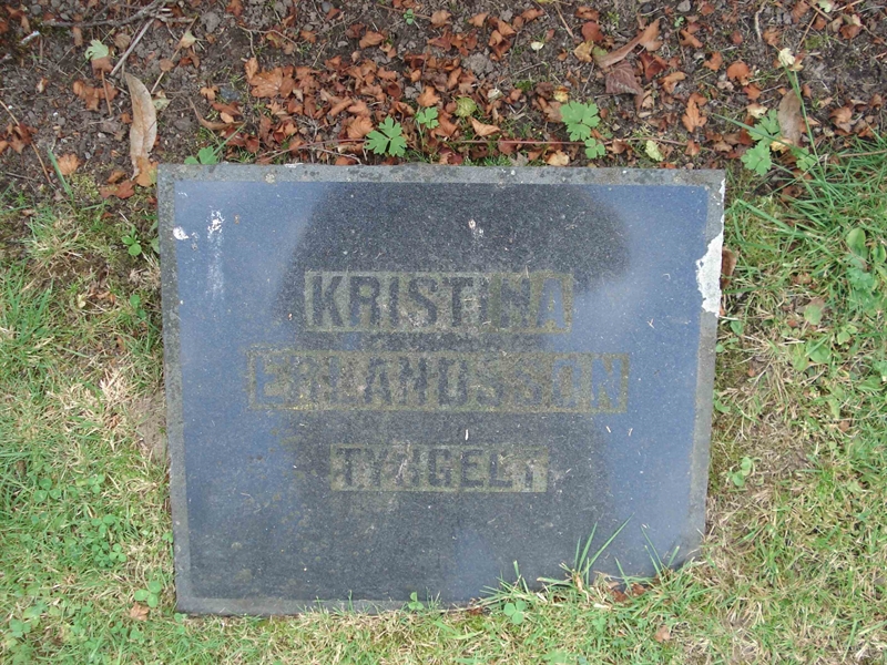 Grave number: KU 05   228