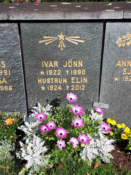 Hautatunnus: GK U 4   235