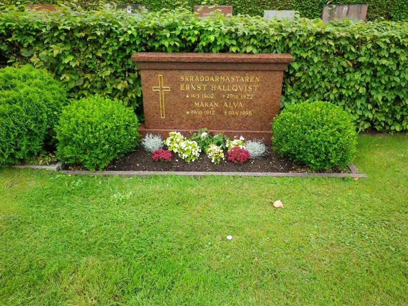 Grave number: OS N   233, 234