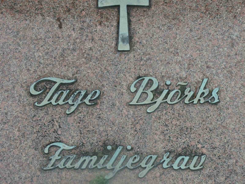 Grave number: KK NÖ F    26-27