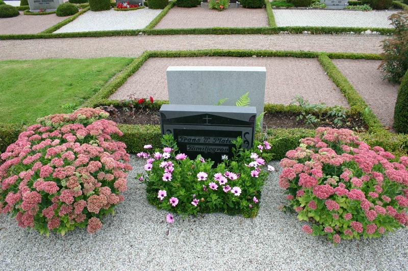 Grave number: NK SD B   185a, 185b