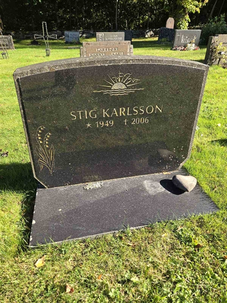 Grave number: T A E  1035