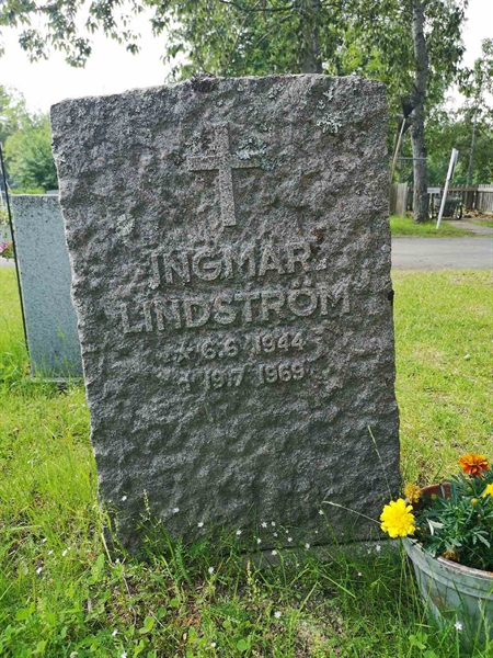 Grave number: NK 04    61