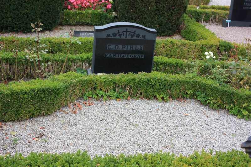 Grave number: Ö 25    57, 58