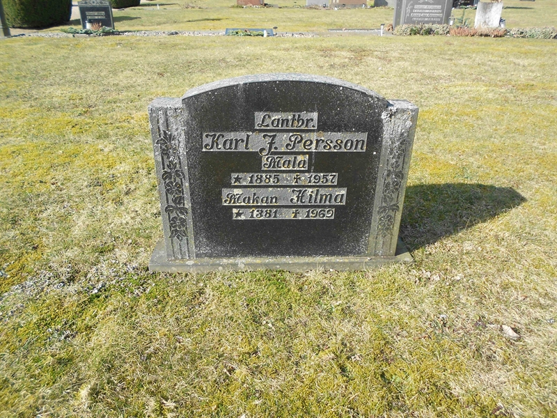 Grave number: V 22    90