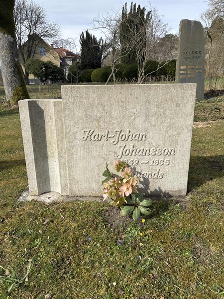 Grave number: LI 14