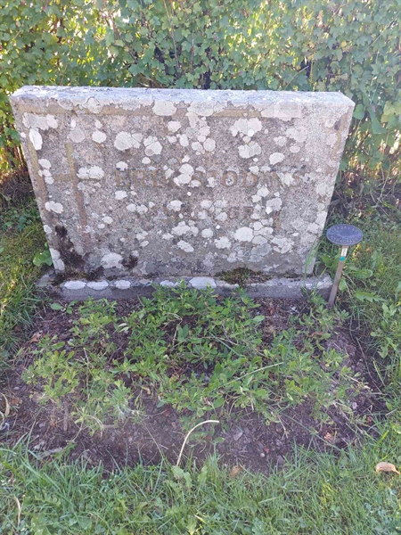 Grave number: 1 D   026