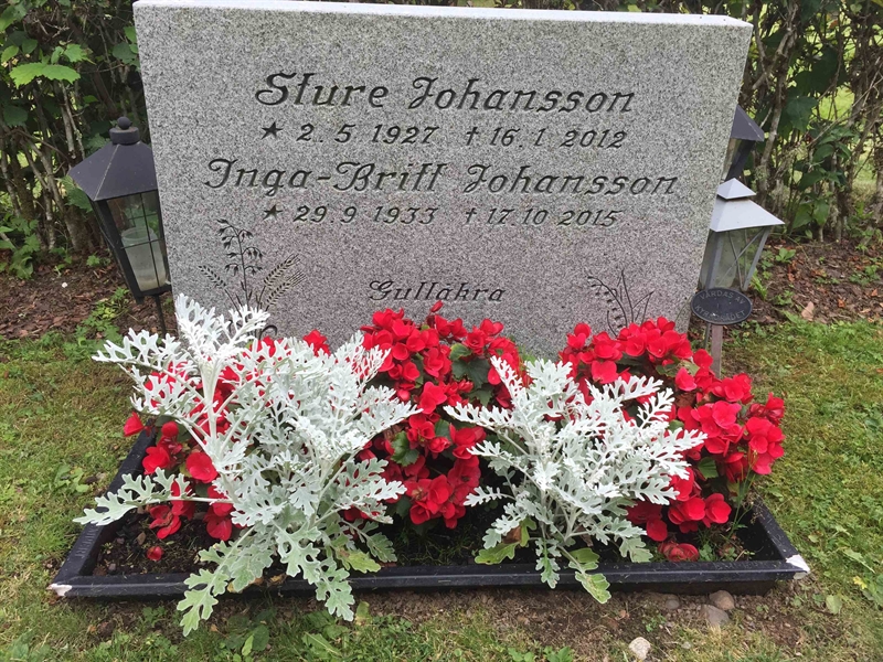 Grave number: ÖD 06    8, 9