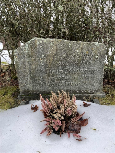 Gravnummer: SJ K    13, 14