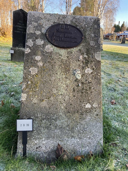 Hautatunnus: 2 B    39