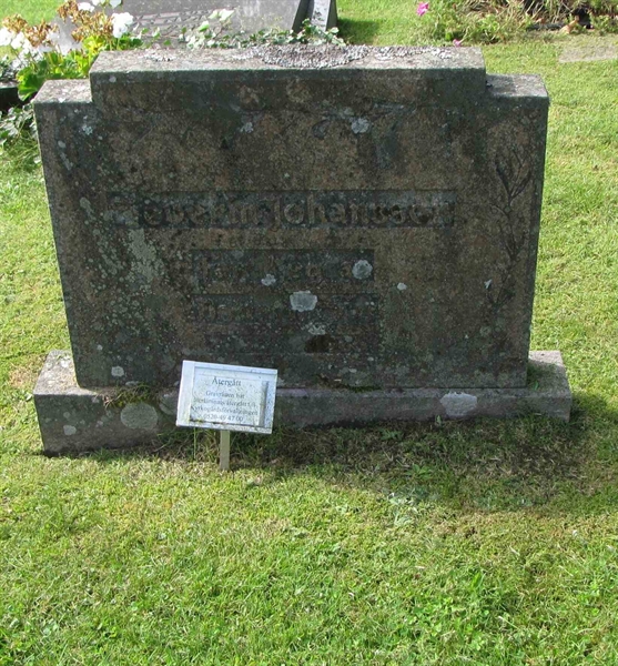Grave number: HG DUVAN   423, 424