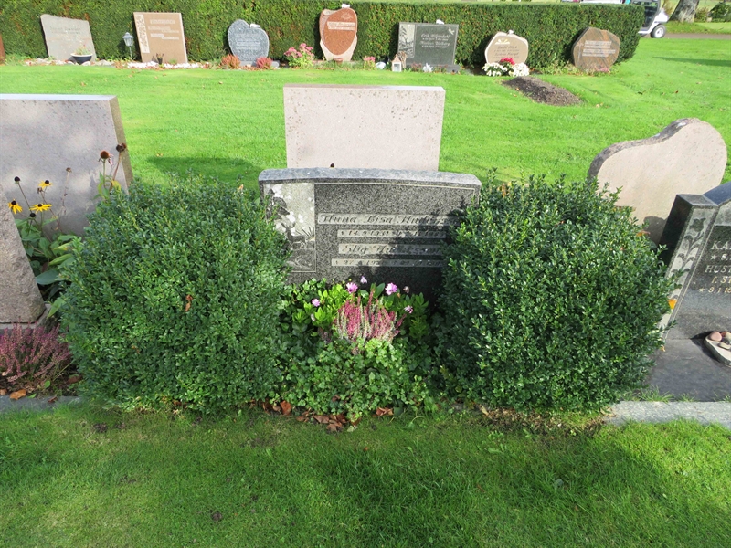 Grave number: 1 08   25