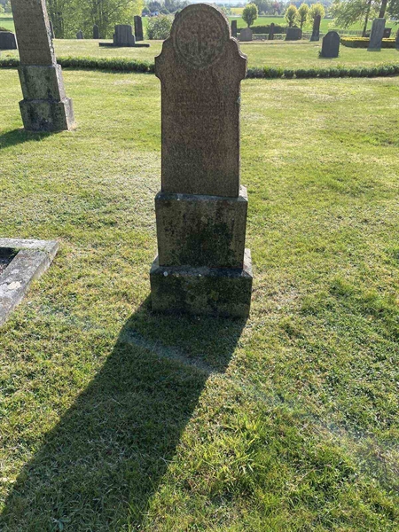 Grave number: EK C 1    39