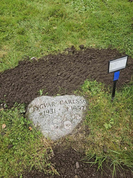 Grave number: Fr 5   743-744