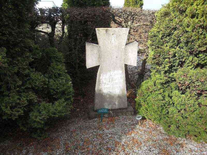 Grave number: NK C    25a