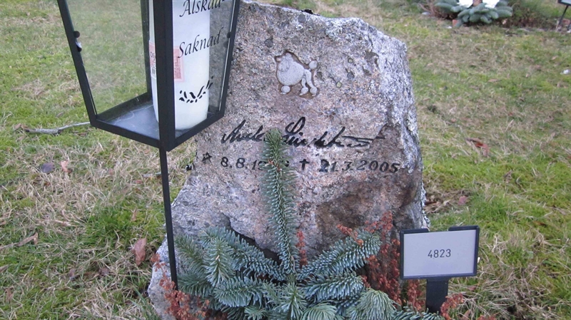 Grave number: KG NK  4823