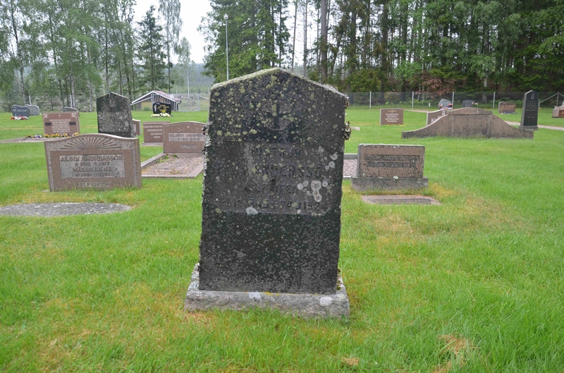 Grave number: An B   575