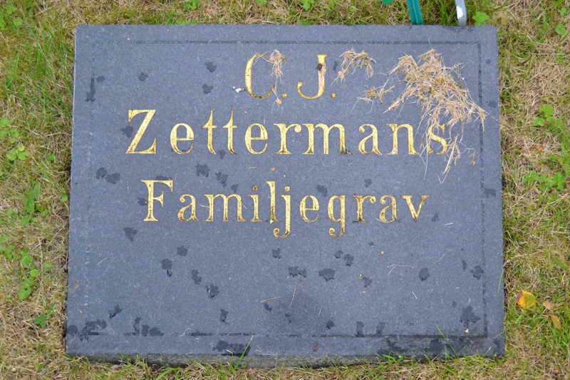 Grave number: 1 K   123
