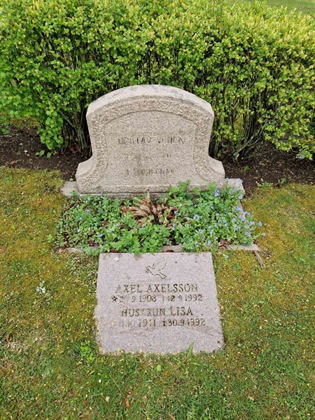 Grave number: 01 E   34