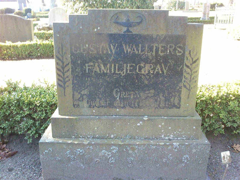 Grave number: Kg XV    34