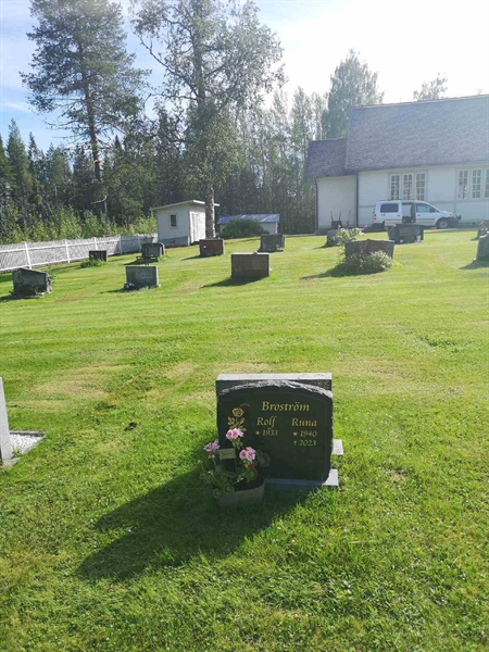 Gravnummer: POK 01    32