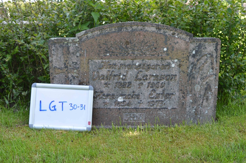 Grave number: LG T    30, 31