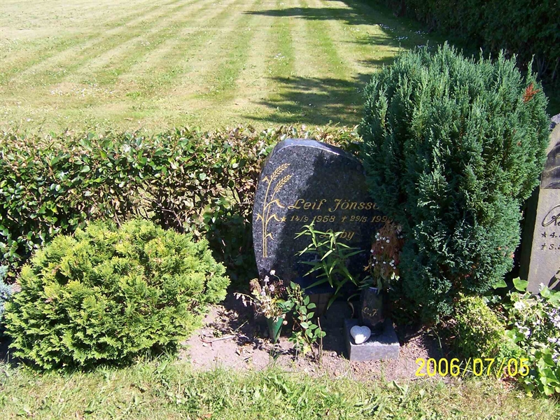 Grave number: 5 J    57, 58