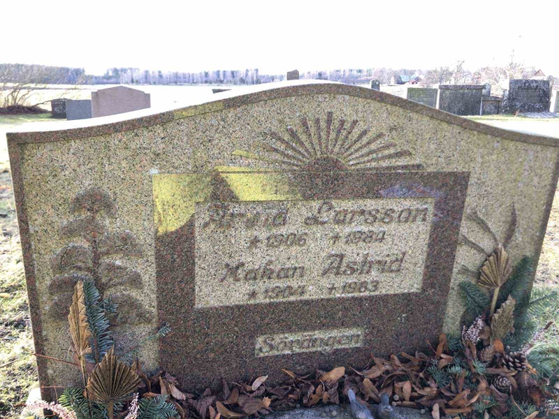 Grave number: FÄ I    37, 38