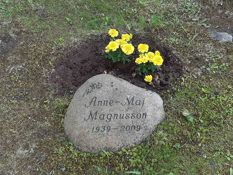 Grave number: KA 15   260