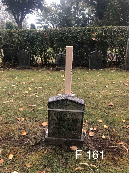 Grave number: AK F   161