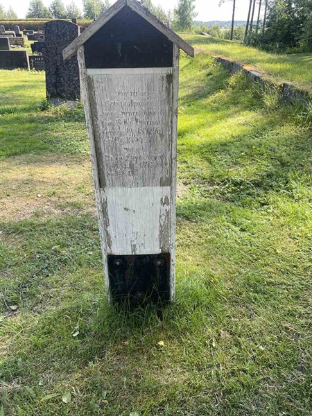 Grave number: N 5 2   324