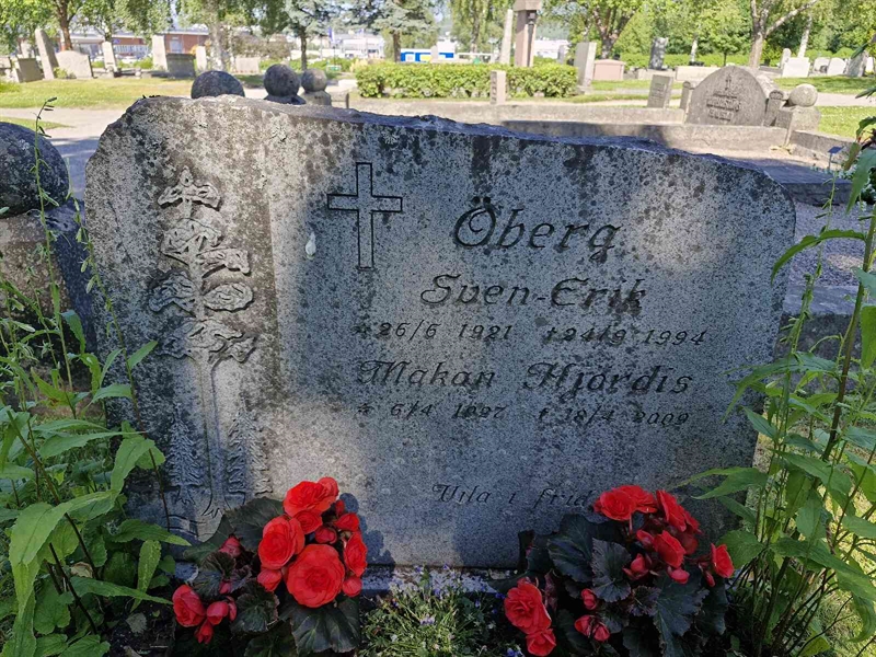 Grave number: 1 HOPP 12A