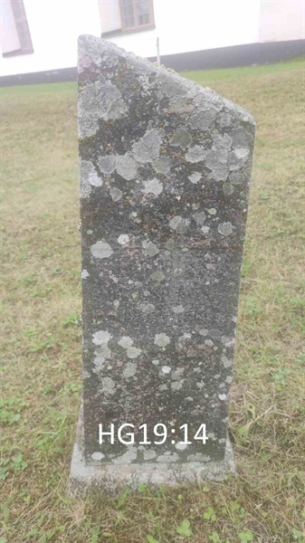 Grave number: HG 19    14