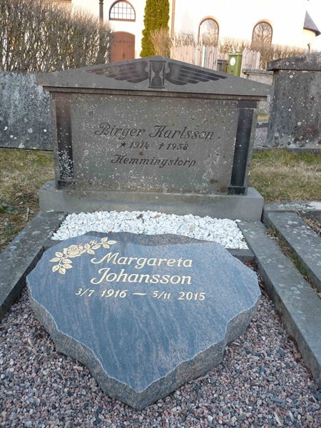 Grave number: JÄ 4    8
