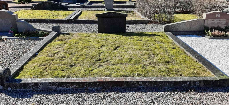 Grave number: GK B    28